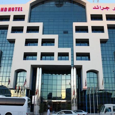 Abjad Grand Hotel Дубай Экстерьер фото