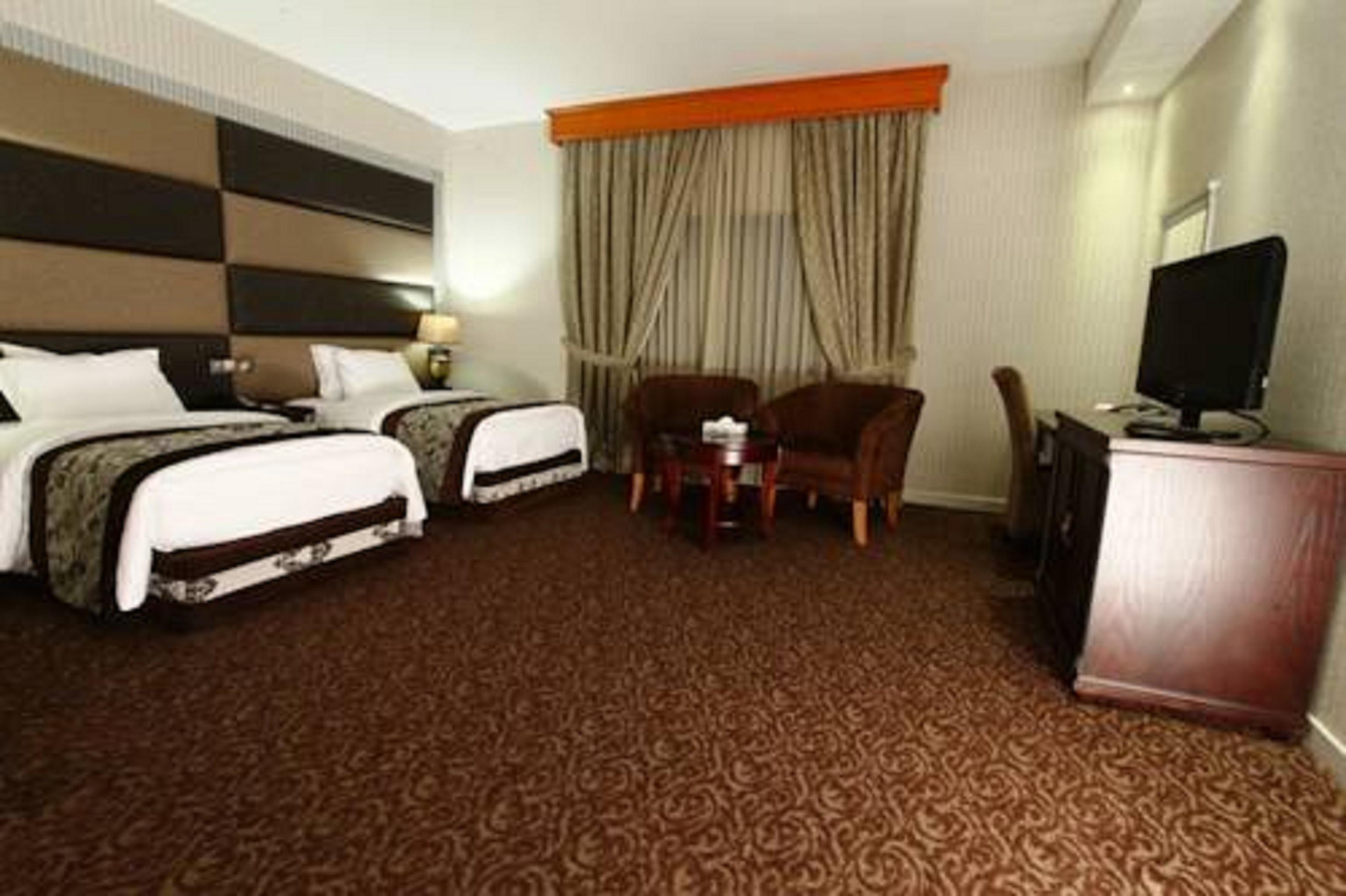 Abjad Grand Hotel Дубай Экстерьер фото