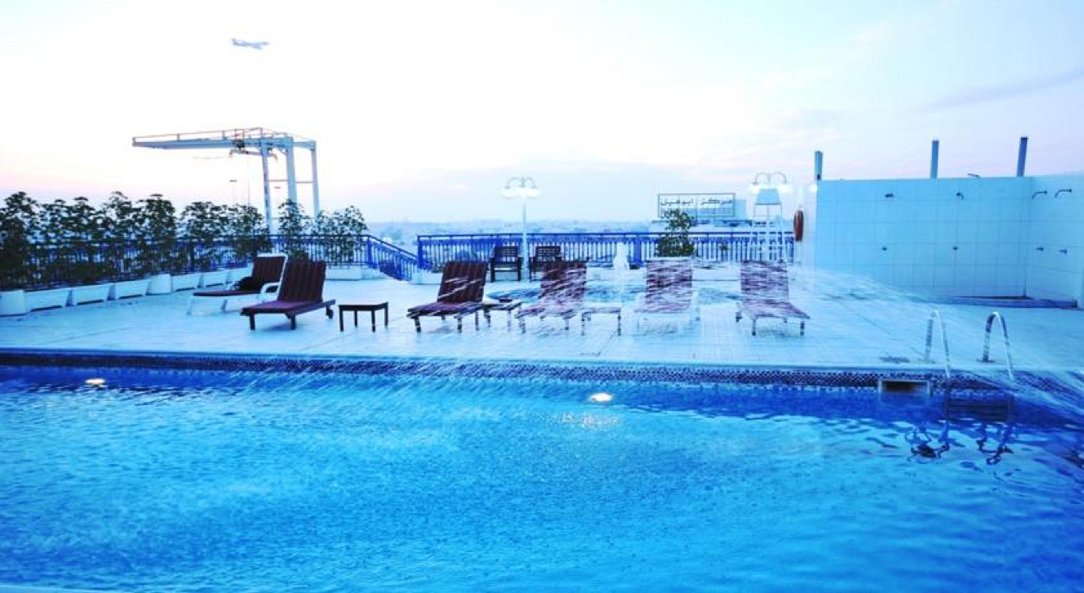 Abjad Grand Hotel Дубай Экстерьер фото