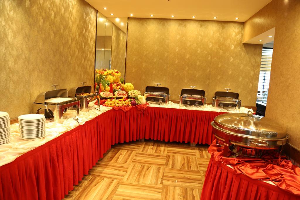 Abjad Grand Hotel Дубай Экстерьер фото