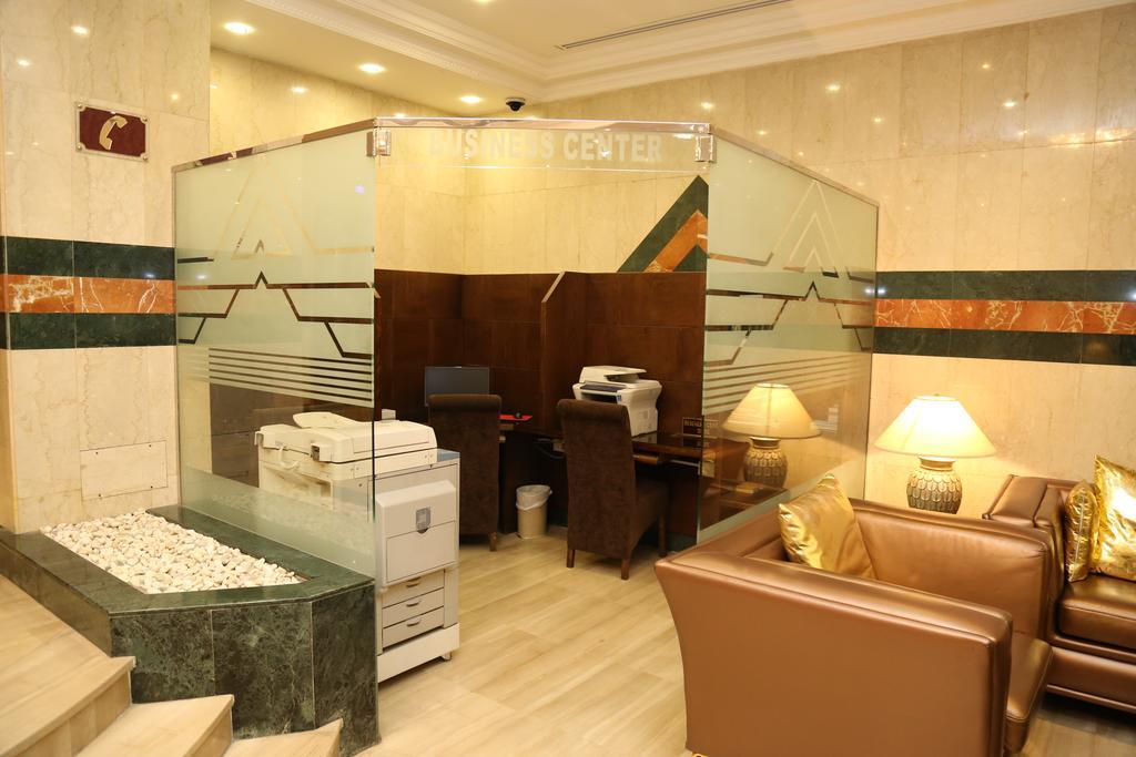 Abjad Grand Hotel Дубай Экстерьер фото